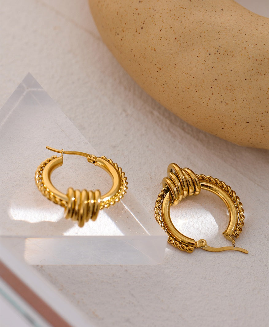 Oddara Round Earrings