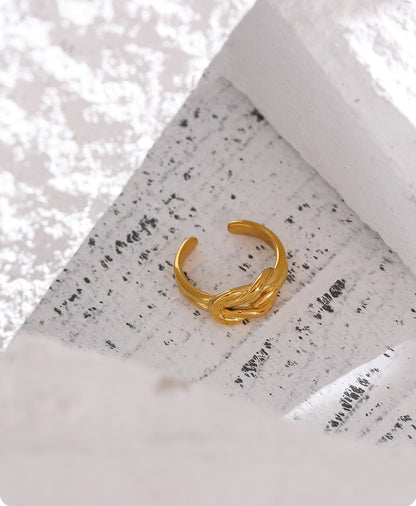 Infinite Ties Knot Ring