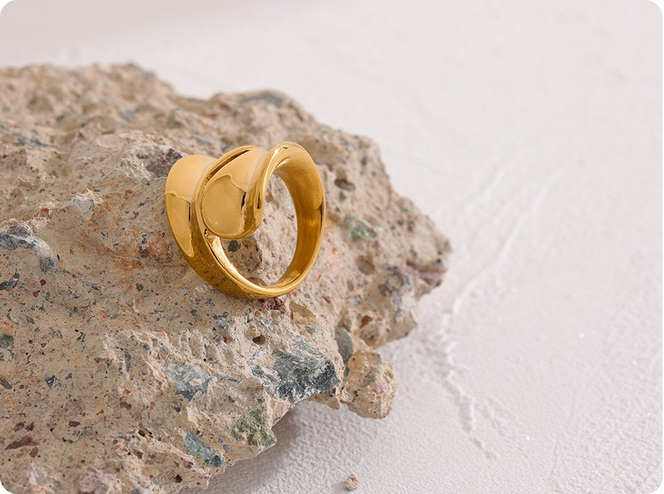 Oddara Statement Ring