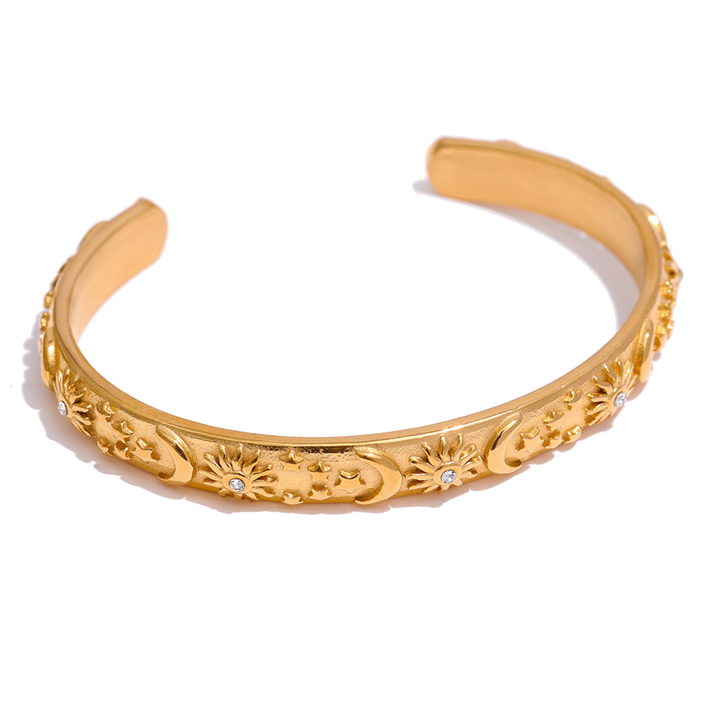 Nature's Calling Bangle Bracelet