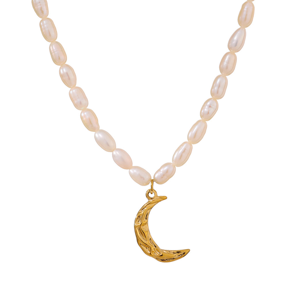 Purity Moon Necklace