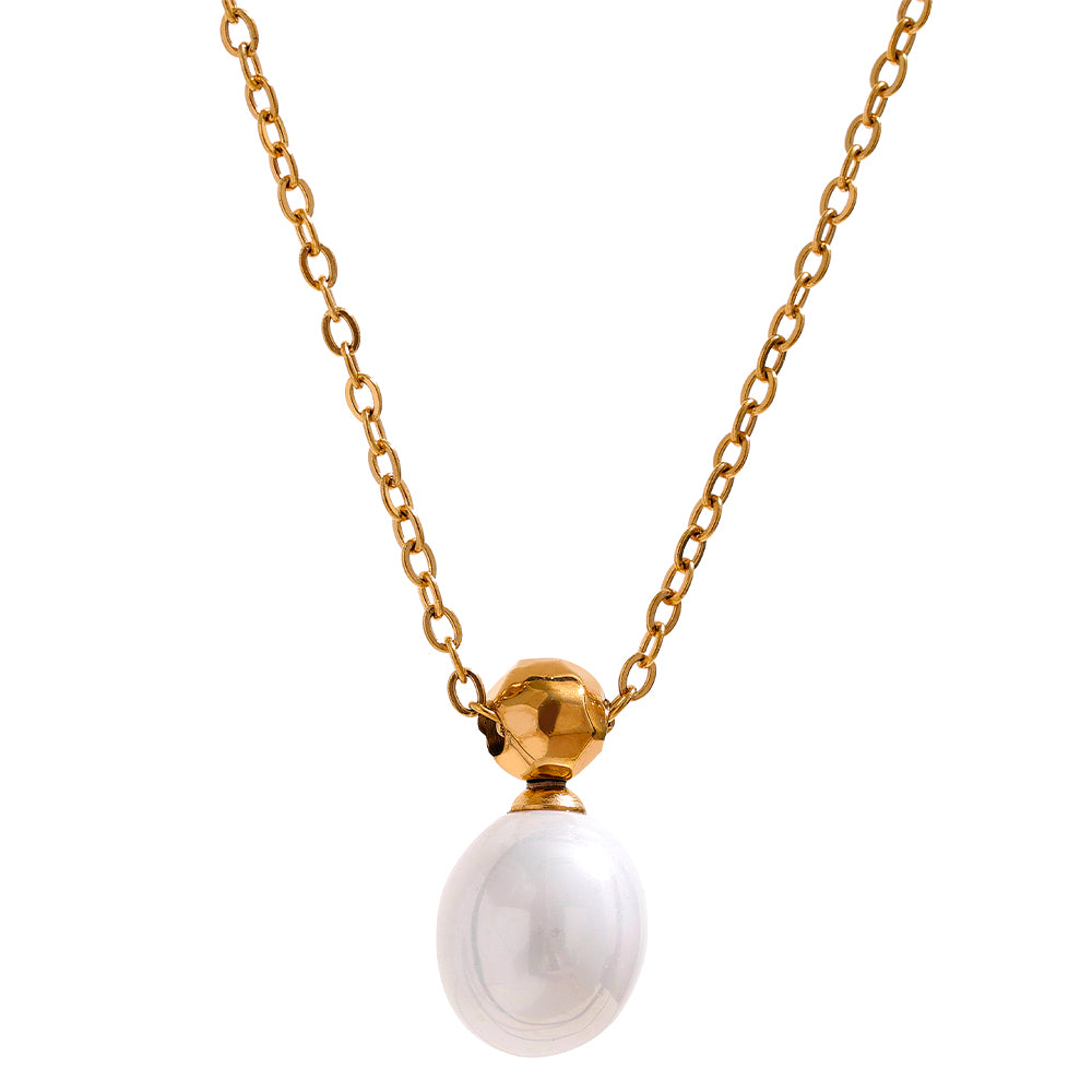 Purity Pearl Necklace