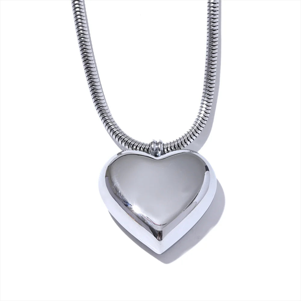 Embrace Heart Necklace (Var.)