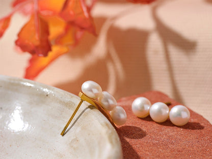 Purity Pearl Earrings