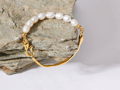 Purity Pearls Bracelet