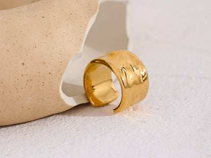 Urban Geometric Statement Ring