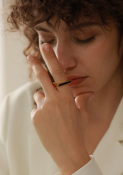 Serenity Geometric Square Ring