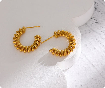 Asymetria Twist Stud Earrings